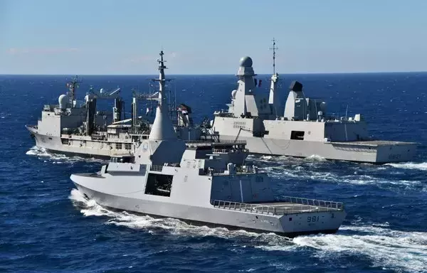 مصر وفرنسا تجريان مناورات كليوباترا البحرية لعام 2022 في المياه الإقليمية الفرنسية في أيلول/سبتمبر الماضي. [المتحدث باسم القوات المسلحة المصرية/فيسبوك]
