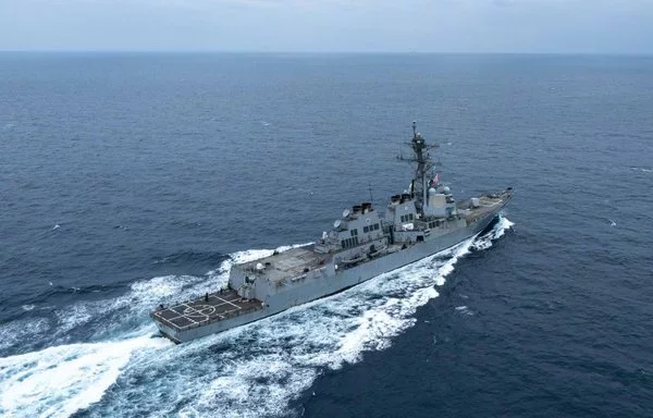 The Arleigh Burke-class guided-missile destroyer USS Mason sails in the Red Sea in support of Operation Prosperity Guardian on January 31. [US Navy]