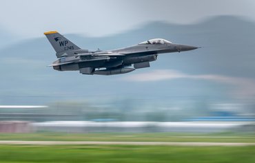 F-16V cockpit, avionics match 5th-generation capabilities