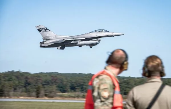 A US Air Force F-16 Fighting Falcon takes off during a combat readiness inspection at McEntire Joint National Guard Base, South Carolina, October 17. [US Air National Guard]