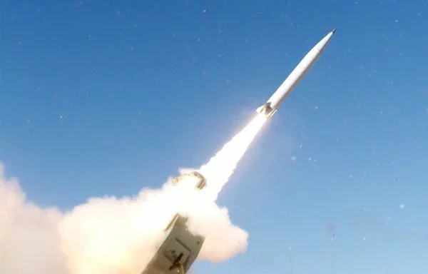 The US Army announced on December 1, 2023, the initial delivery of its next-generation Long Range Precision Fires missile. Launched from M142 HIMARS and M270A2 Multiple Launch Rocket Systems, it is capable of neutralizing targets at standoffs greater than 400km. [US Army]