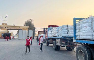 المساعدات القطرية لغزة تدعم جهود السلام والاستقرار